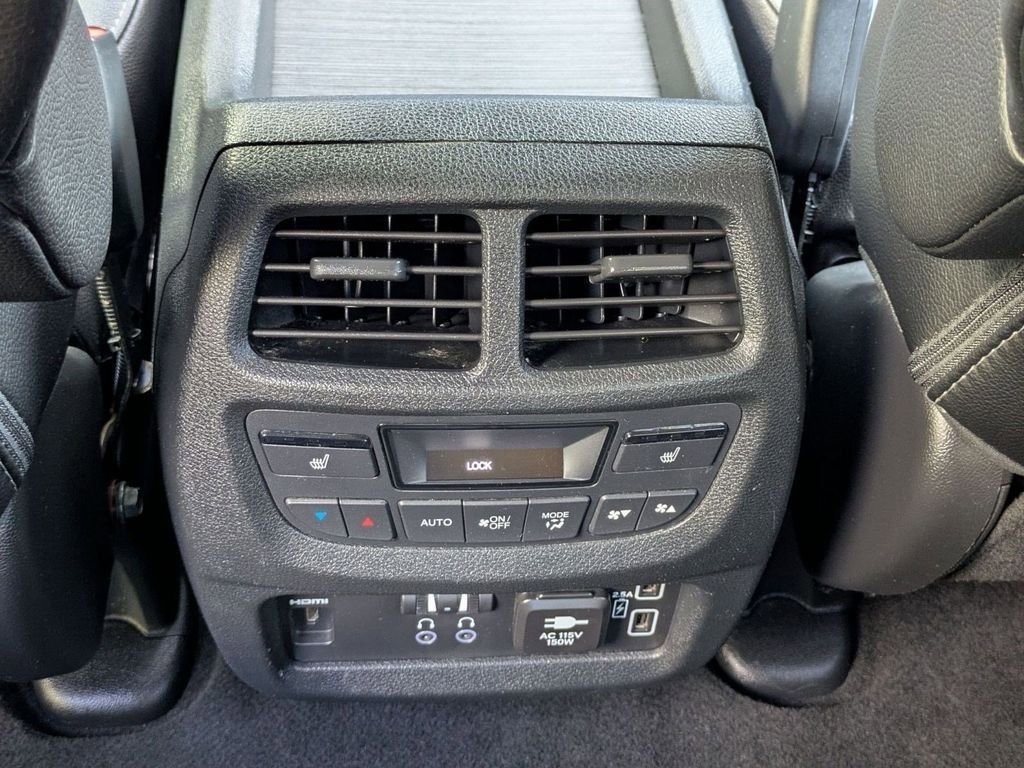 Used 2022 Honda Pilot Elite image 15