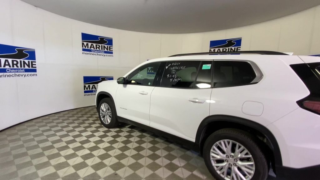 Used 2026 GMC Acadia Elevation w/ Elevation Premium Package FWD image 8