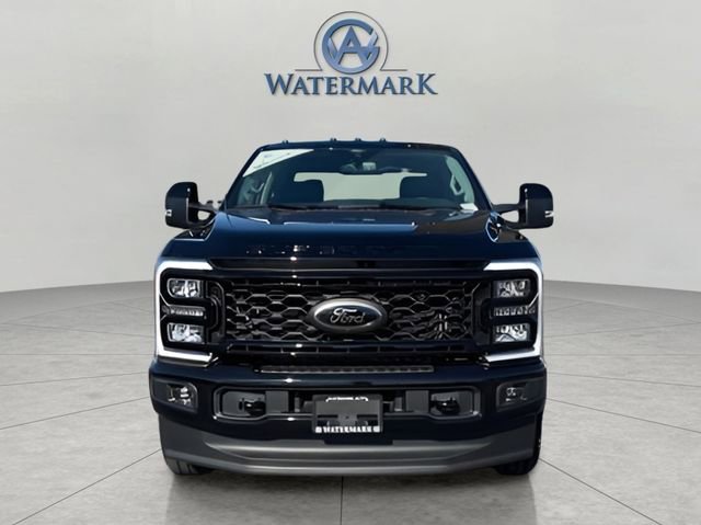 New 2026 Ford F350 Lariat w/ Black Appearance Package image 8