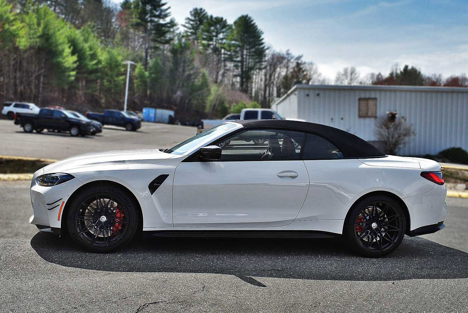 Used 2023 BMW M4 xDrive Competition w/ M Carbon Exterior Package image 5