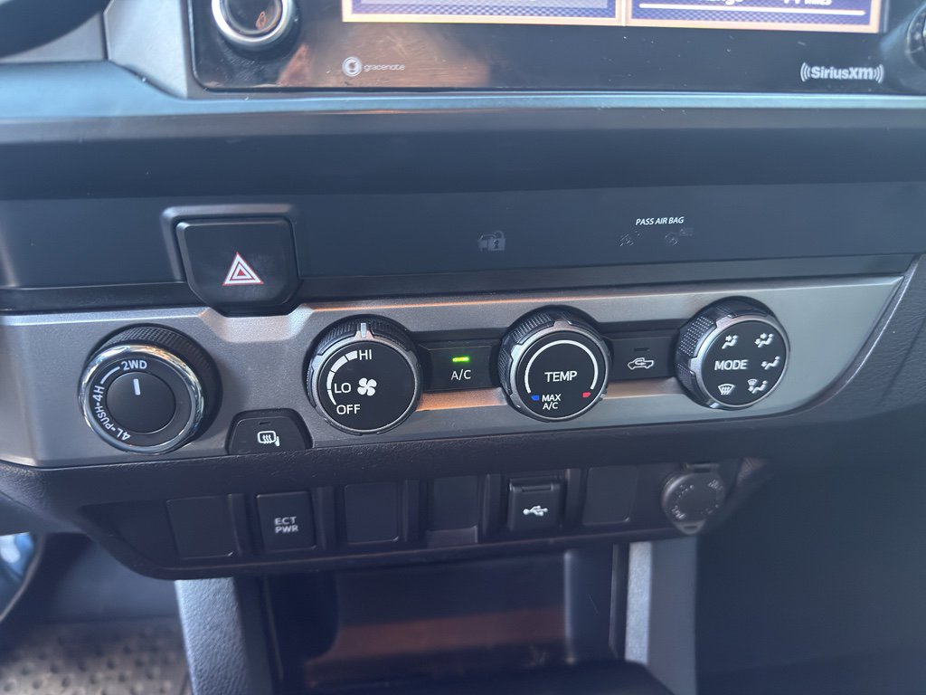 Used 2020 Toyota Tacoma SR5 image 12