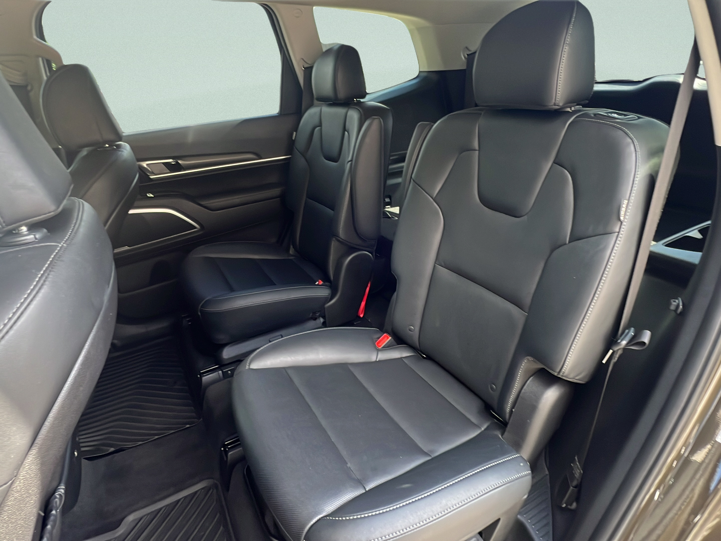 Certified 2023 Kia Telluride S AWD/4WD image 13