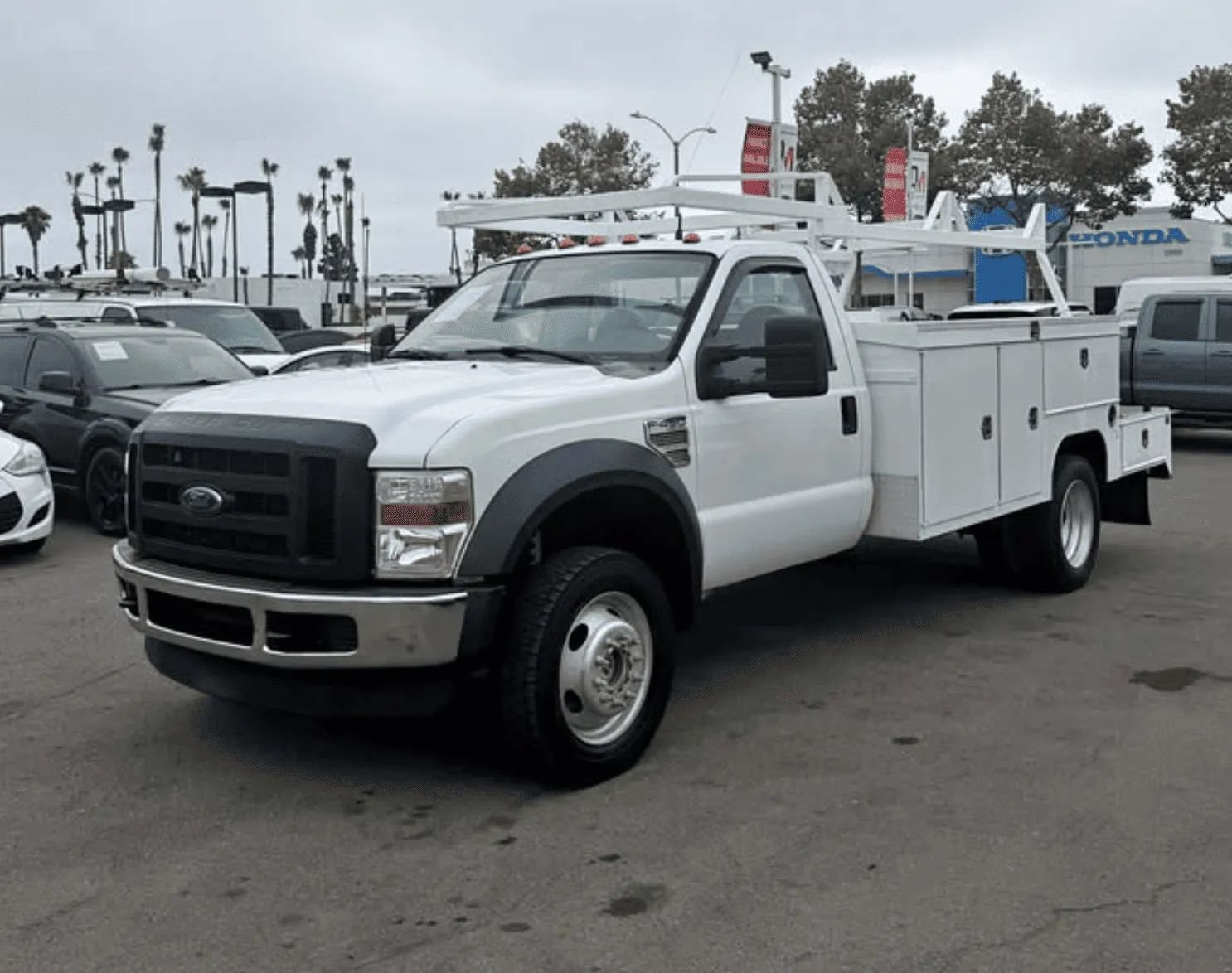Used 2010 Ford F450 XL AWD/4WD image 2