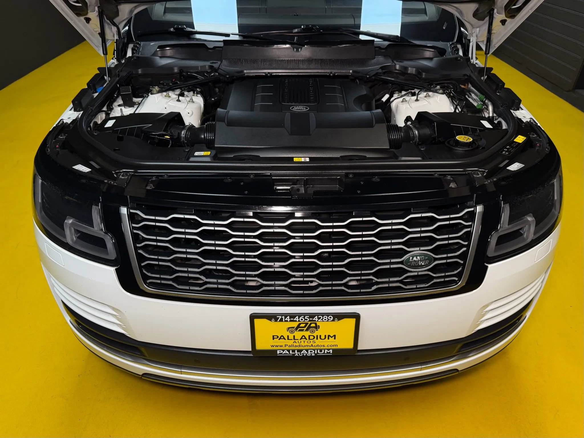 Used 2018 Land Rover Range Rover HSE AWD/4WD image 56