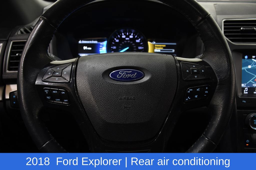 Used 2018 Ford Explorer XLT w/ Equipment Group 202A AWD/4WD image 10