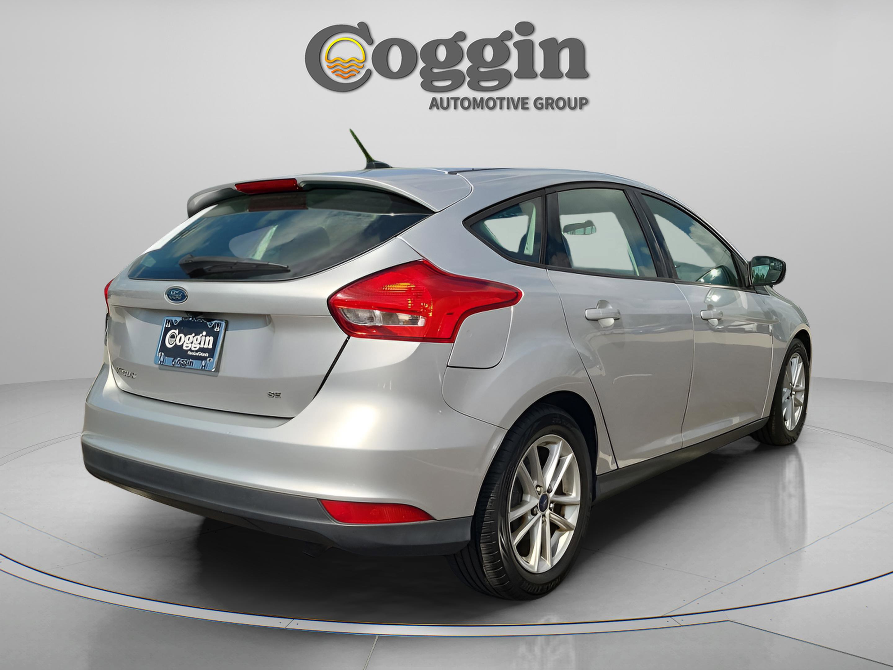 Used 2015 Ford Focus SE image 6