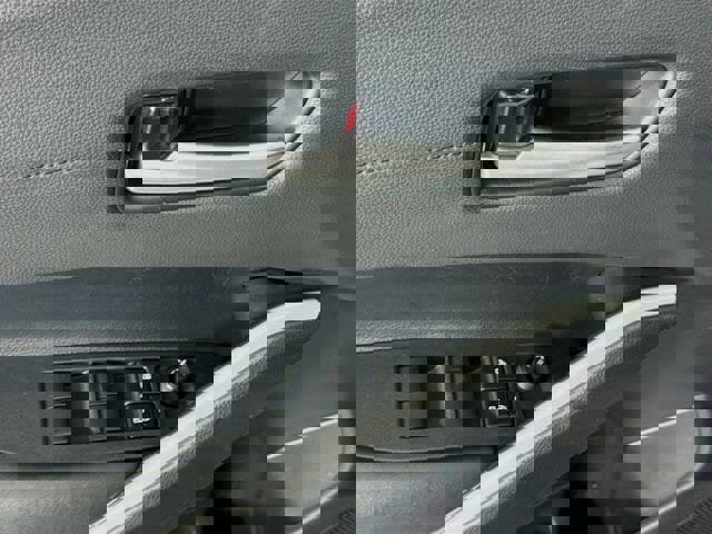 Certified 2025 Toyota Corolla Cross XLE w/ Convenience Package image 17