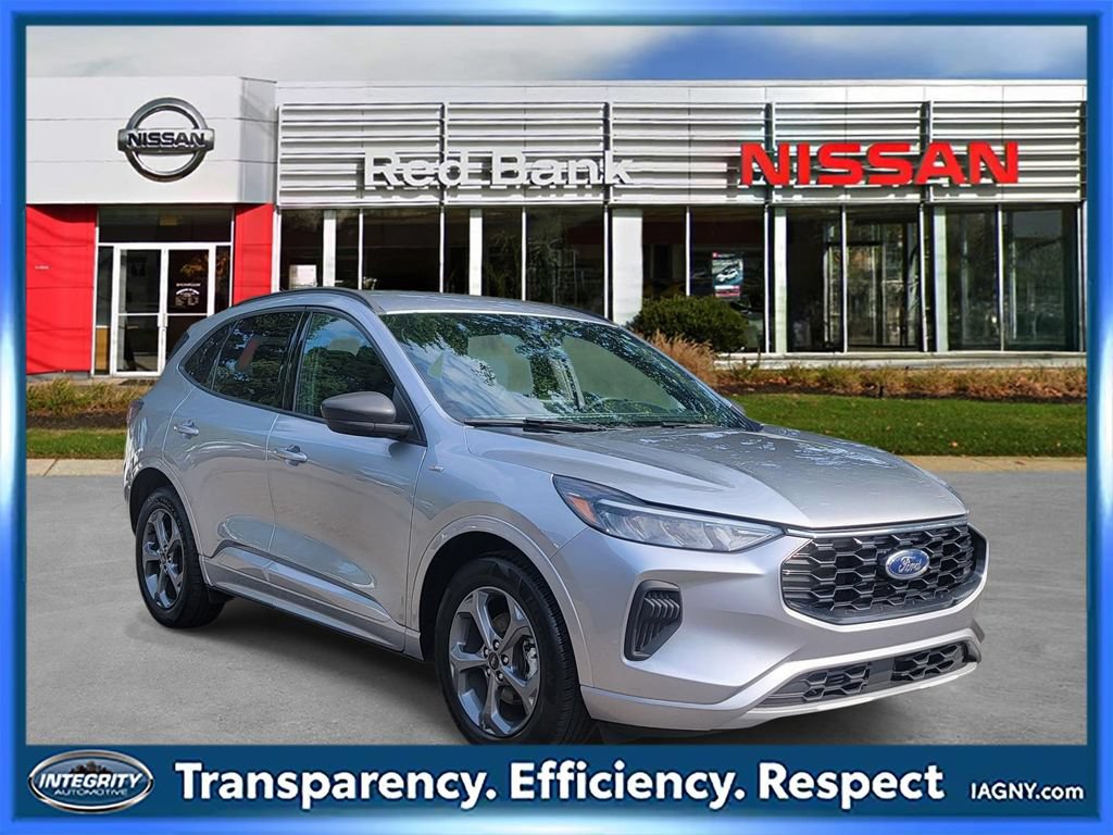 Used 2024 Ford Escape ST-Line FWD image 1