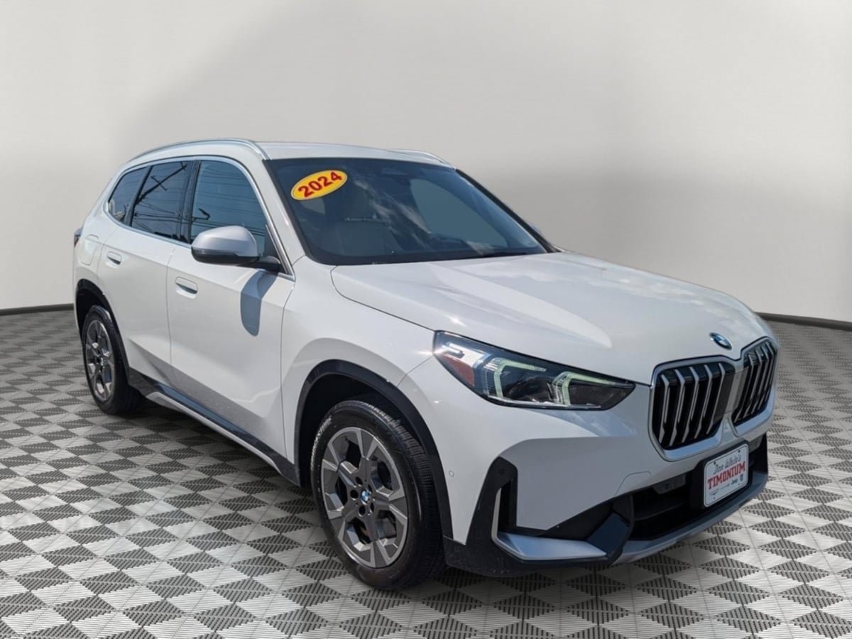 Used 2024 BMW X1 xDrive28i AWD/4WD image 5