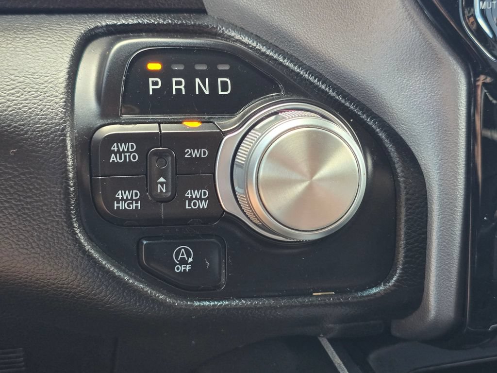 Used 2023 RAM 1500 Laramie AWD/4WD image 32