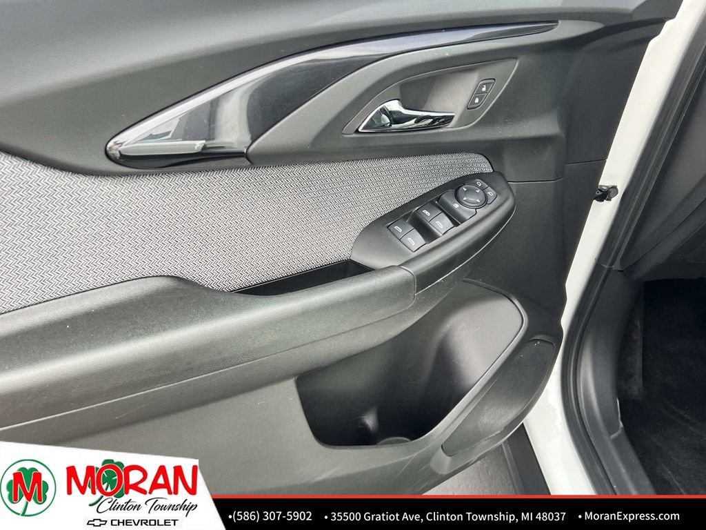 Certified 2023 Chevrolet TrailBlazer LS FWD image 15