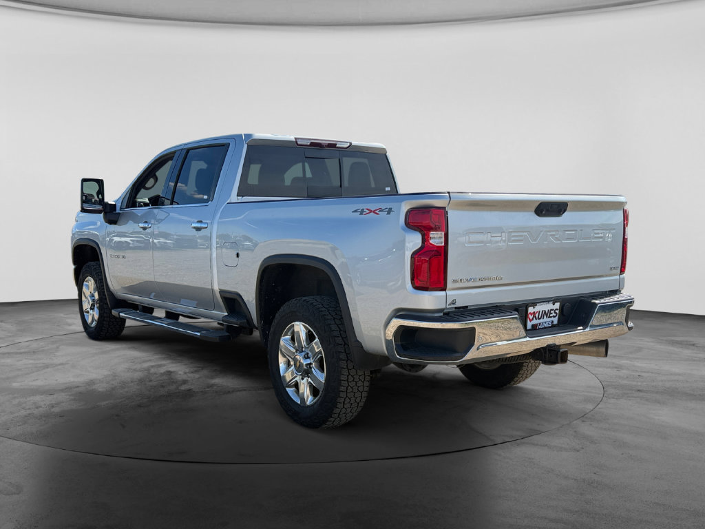 Used 2022 Chevrolet Silverado 2500 LTZ w/ LTZ Convenience Package AWD/4WD image 8