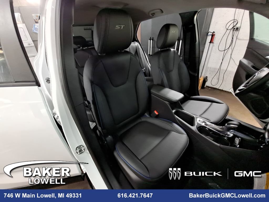 New 2025 Buick Encore GX Sport Touring w/ Comfort Package image 10