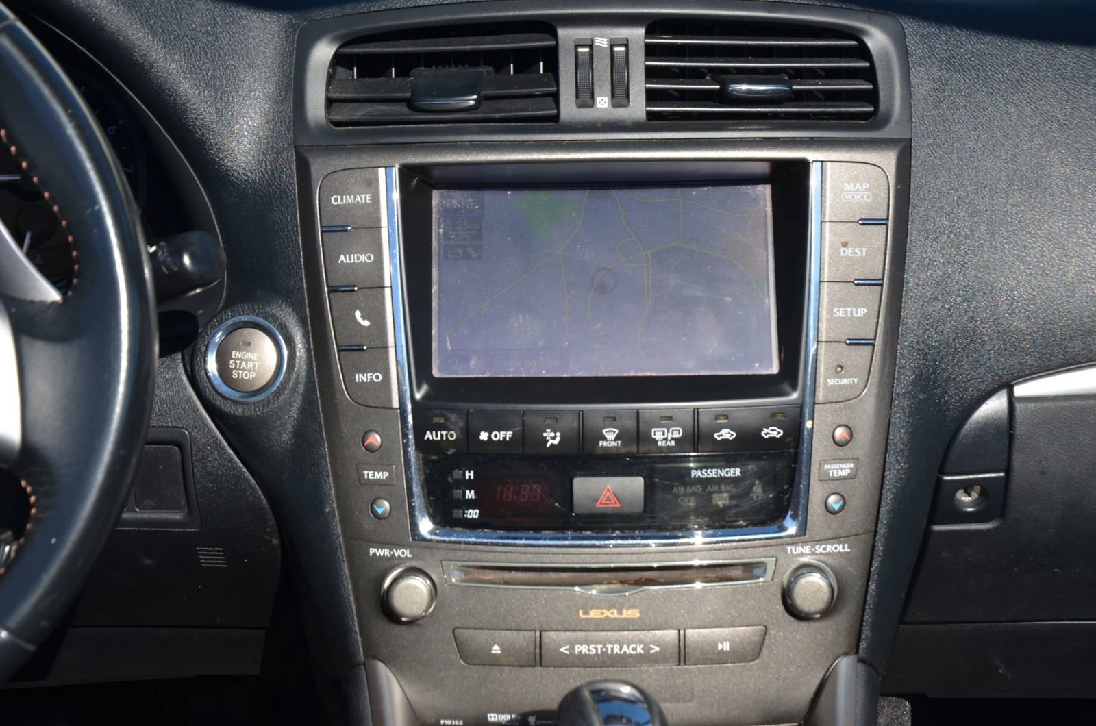 Used 2014 Lexus IS 250C w/ Luxury Package image 30