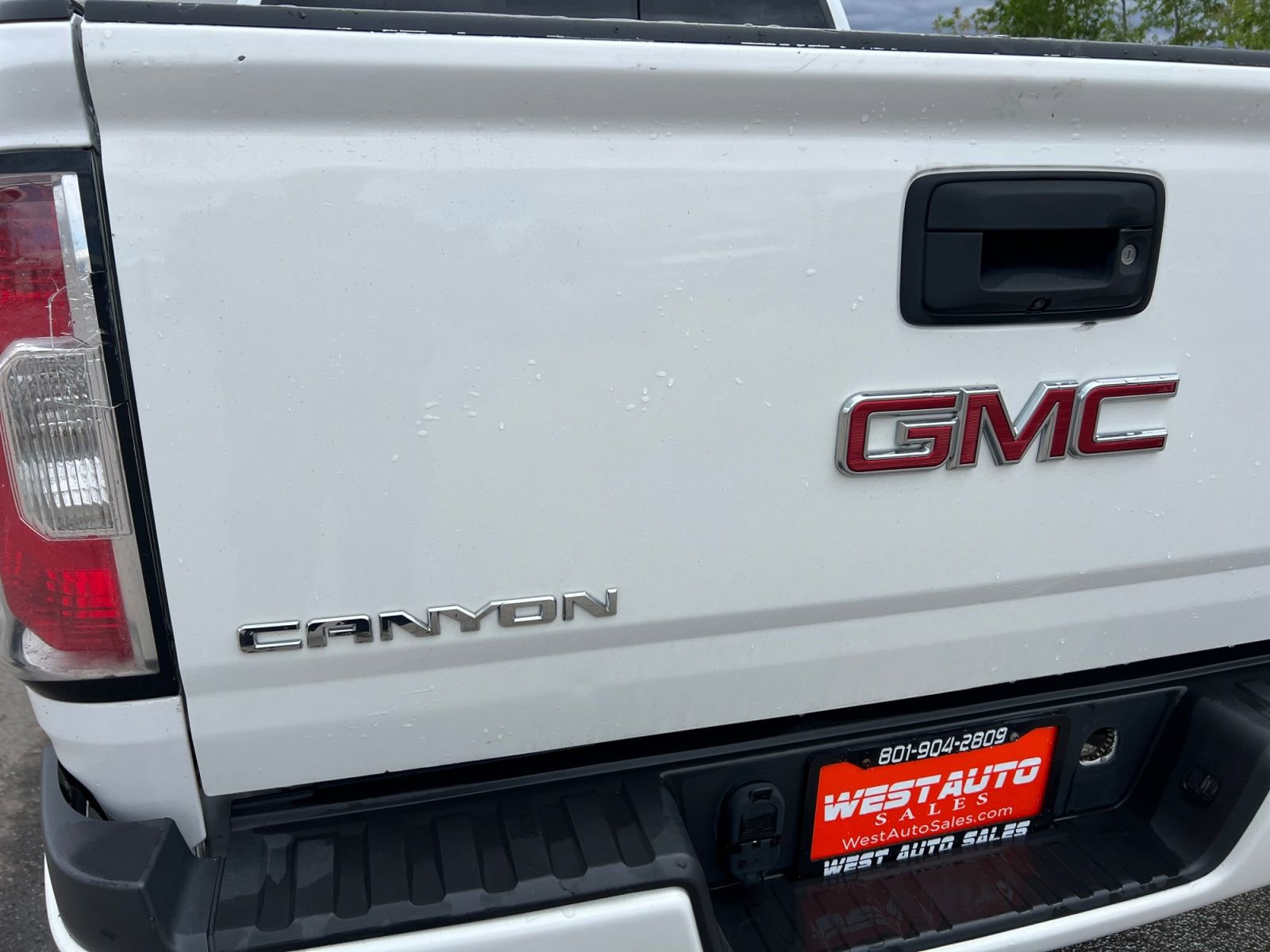 Used 2018 GMC Canyon Denali AWD/4WD image 32