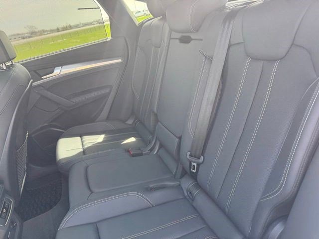 Used 2024 Audi Q5 2.0T Premium Plus image 27