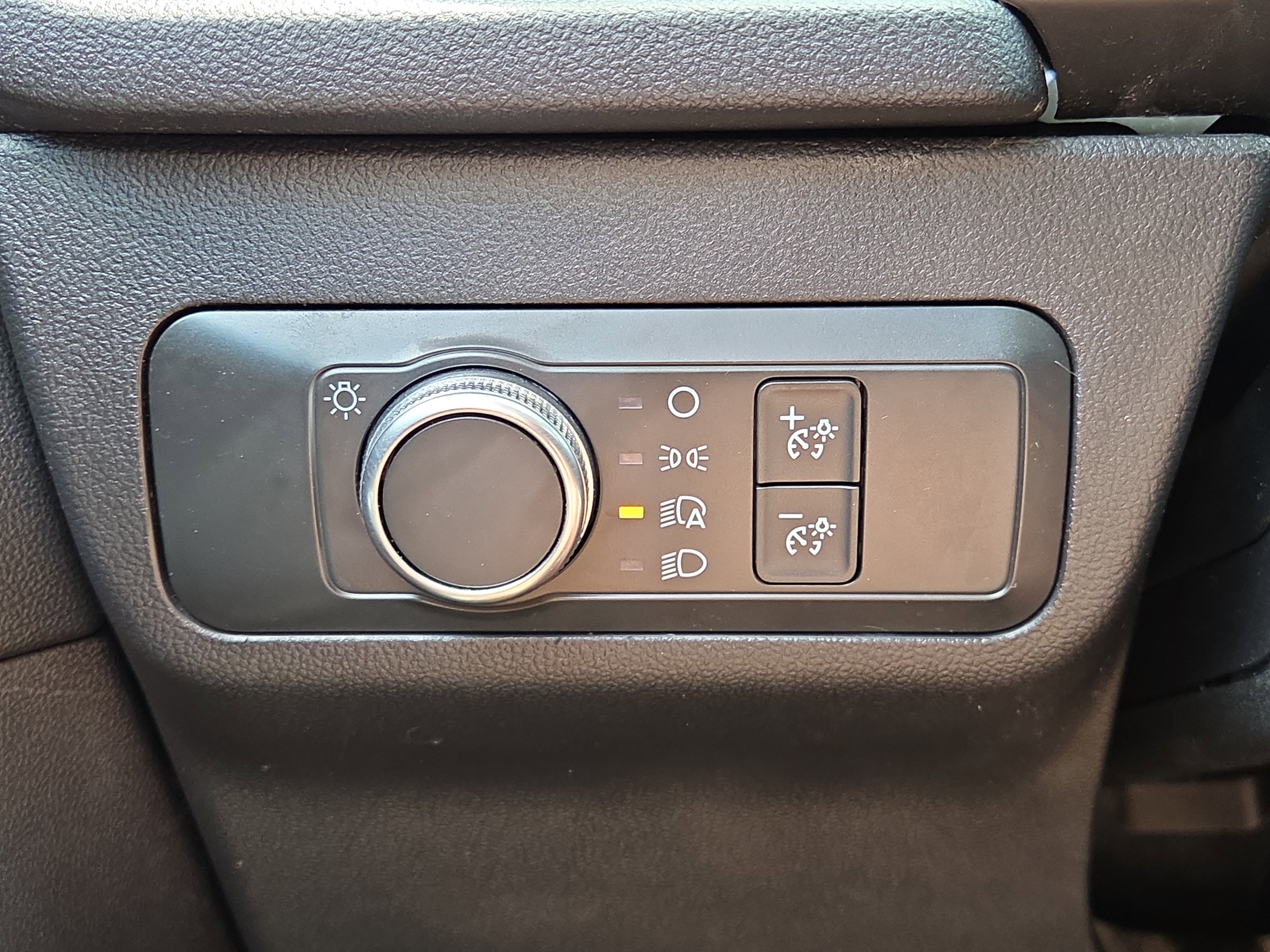 Used 2020 Ford Escape S FWD image 26