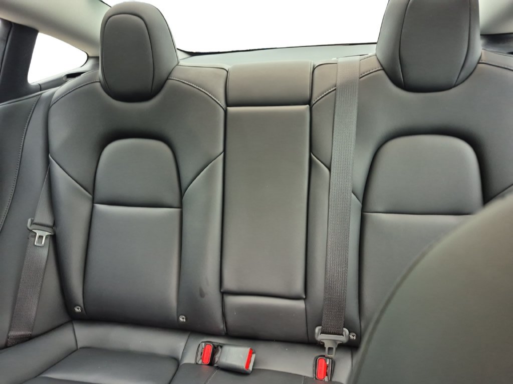 Used 2023 Tesla Model 3 Standard Range RWD image 13