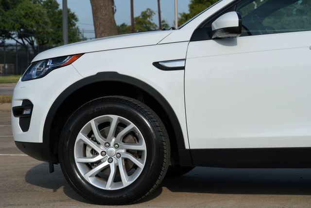 Used 2016 Land Rover Discovery Sport HSE AWD/4WD image 31
