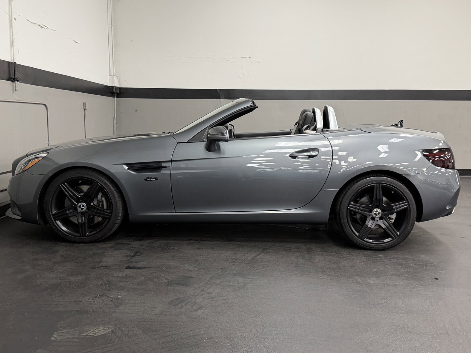 Used 2020 Mercedes-Benz SLC 300 image 9