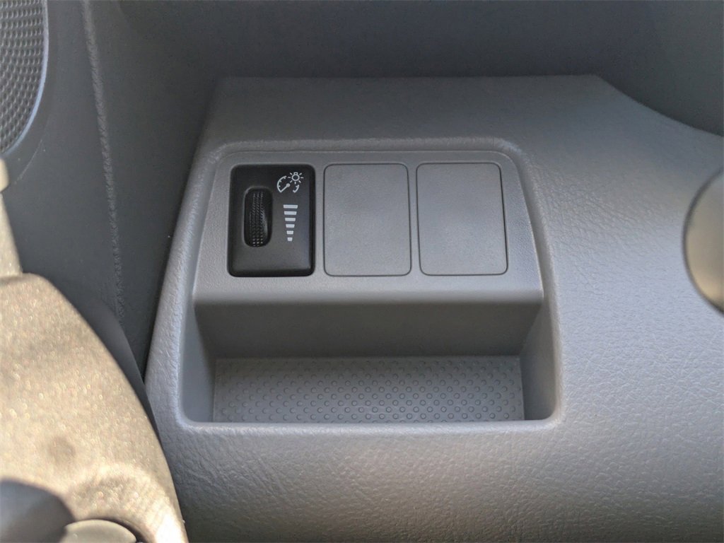 Used 2012 Toyota RAV4 FWD image 26