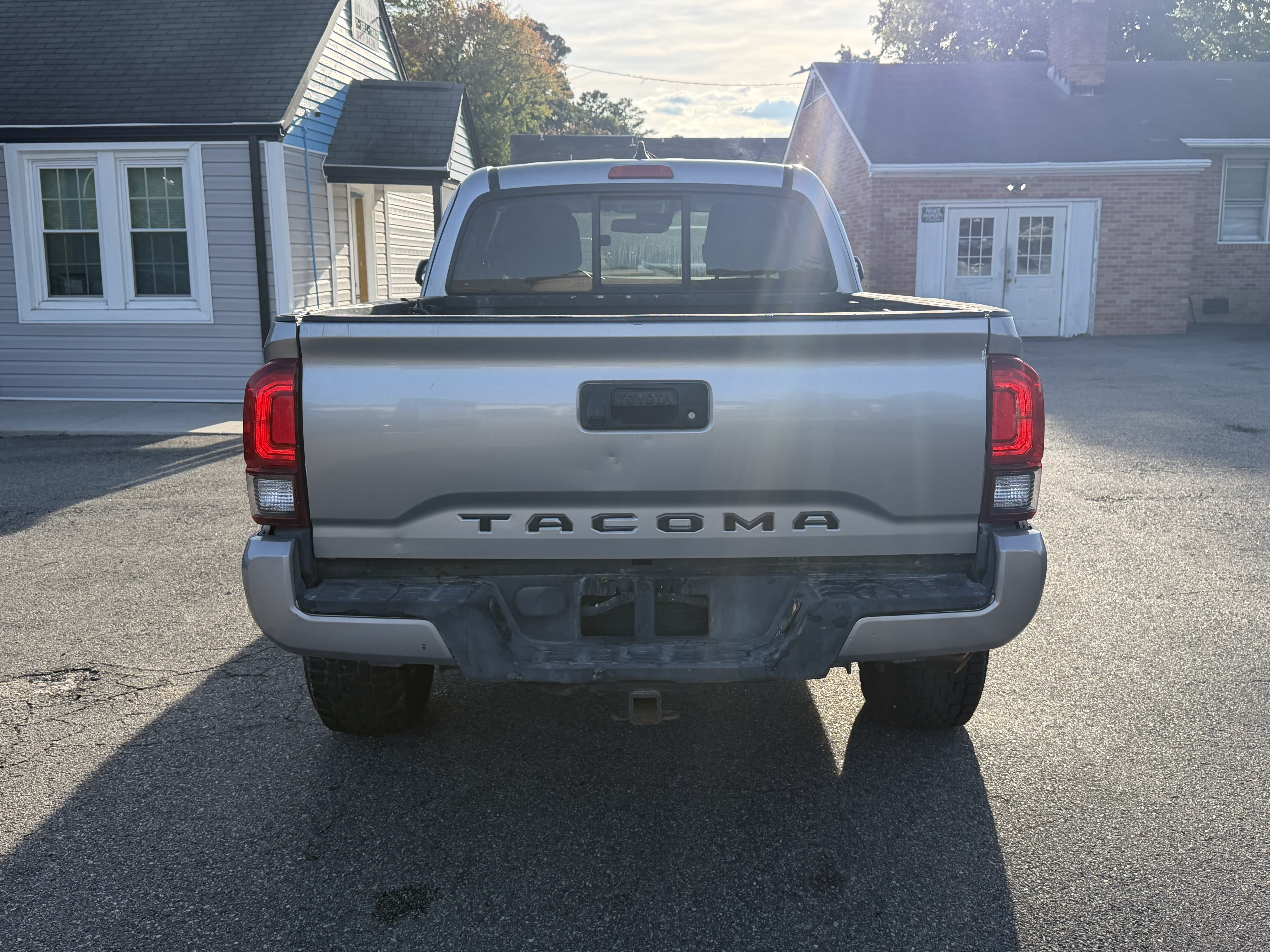 Used 2021 Toyota Tacoma SR w/ SR Convenience Package RWD image 6