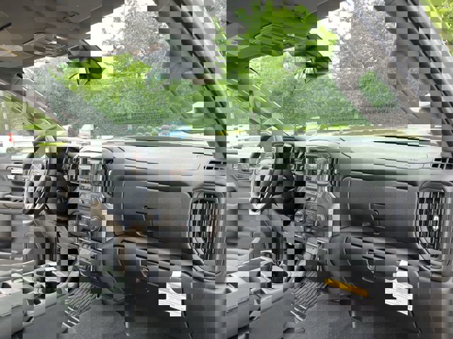 Used 2024 Chevrolet Silverado 1500 Custom w/ Dark Appearance Package image 29