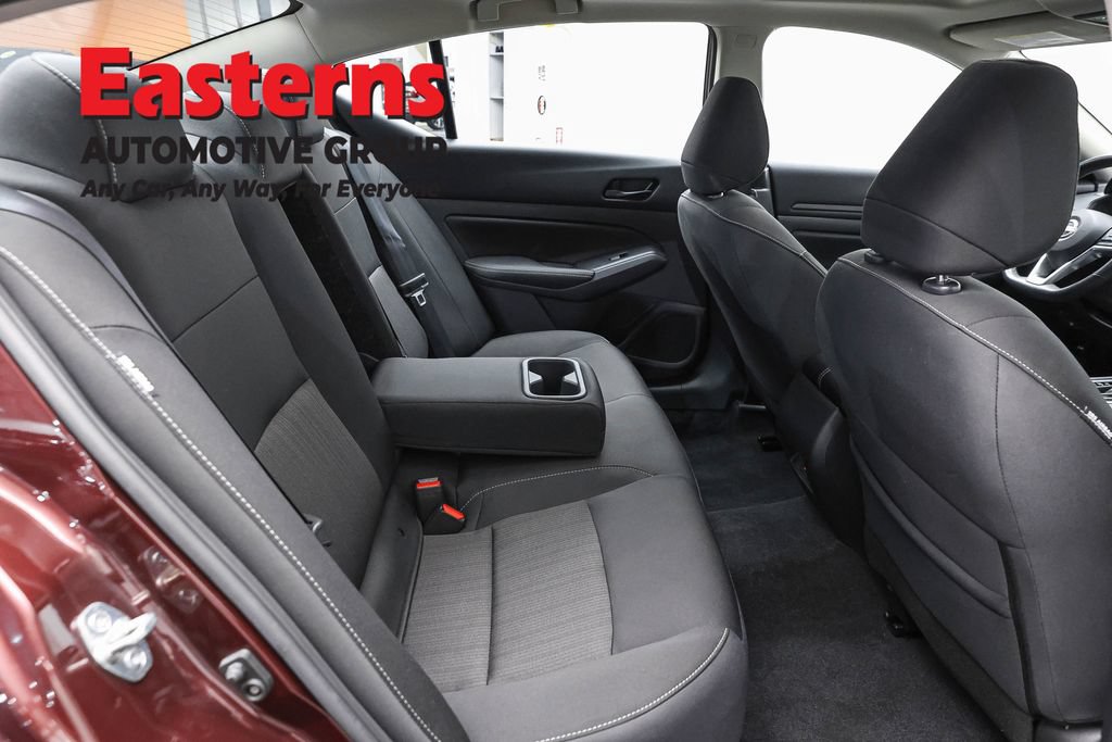 Used 2024 Nissan Altima 2.5 SV w/ SV Premium Package AWD/4WD image 24
