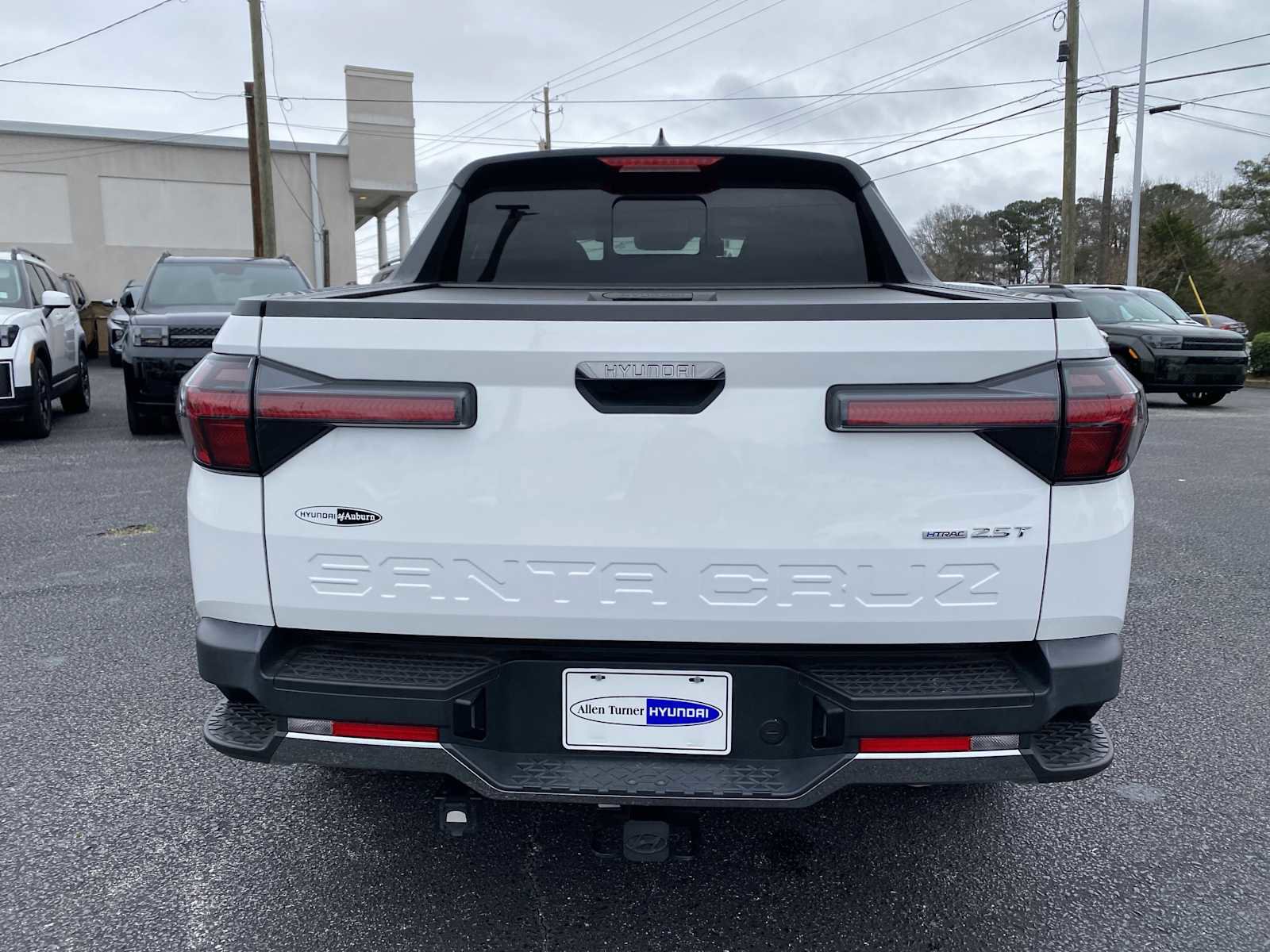 Certified 2023 Hyundai Santa Cruz Limited image 6