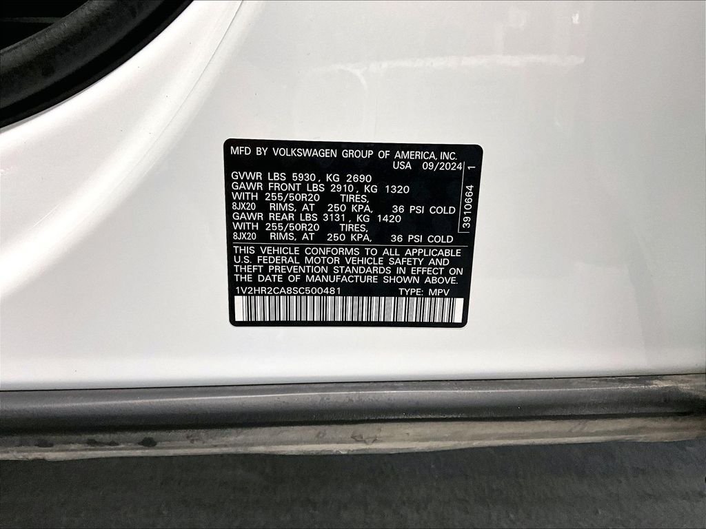 Used 2025 Volkswagen Atlas SE AWD/4WD image 35