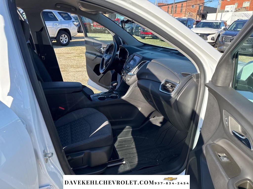Used 2023 Chevrolet Equinox LT image 22