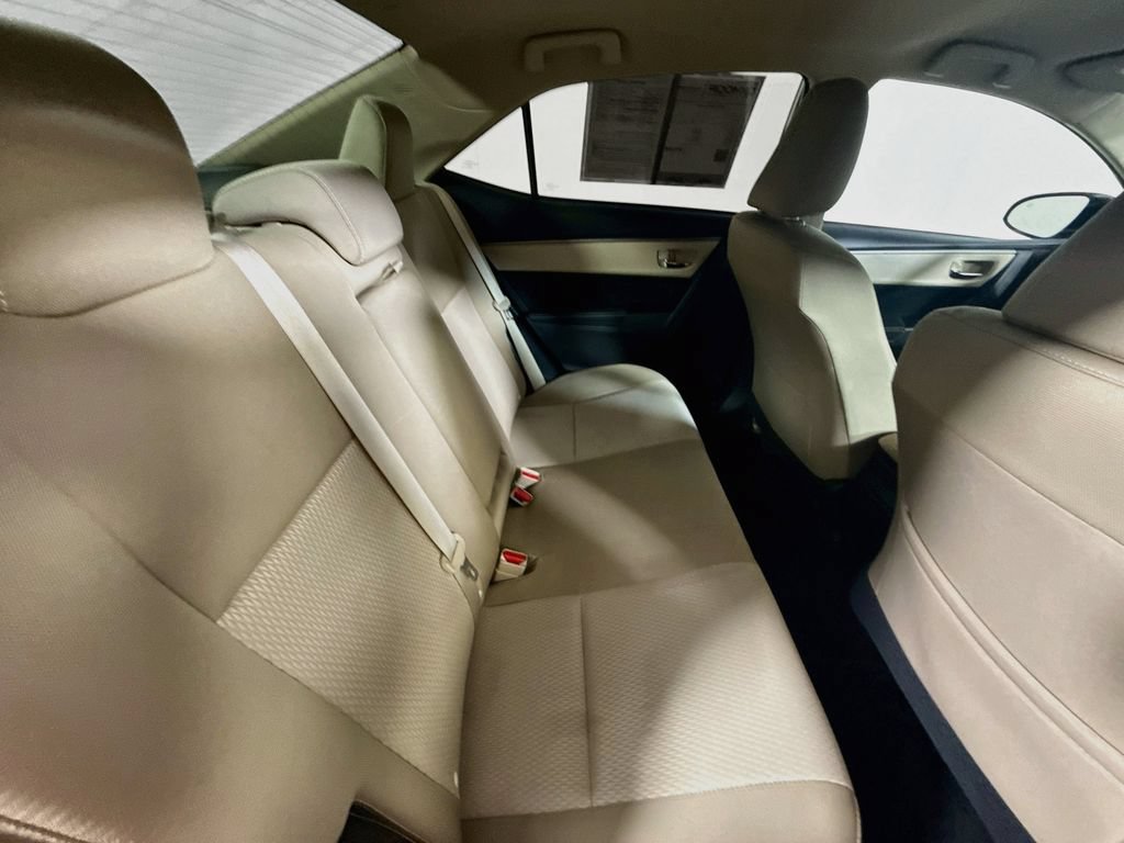 Used 2016 Toyota Corolla LE FWD image 23