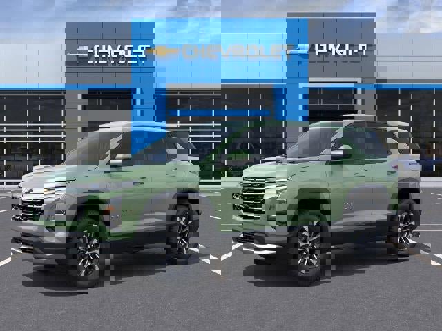 New 2026 Chevrolet Equinox LT w/ LPO, Floor Liner Package image 2