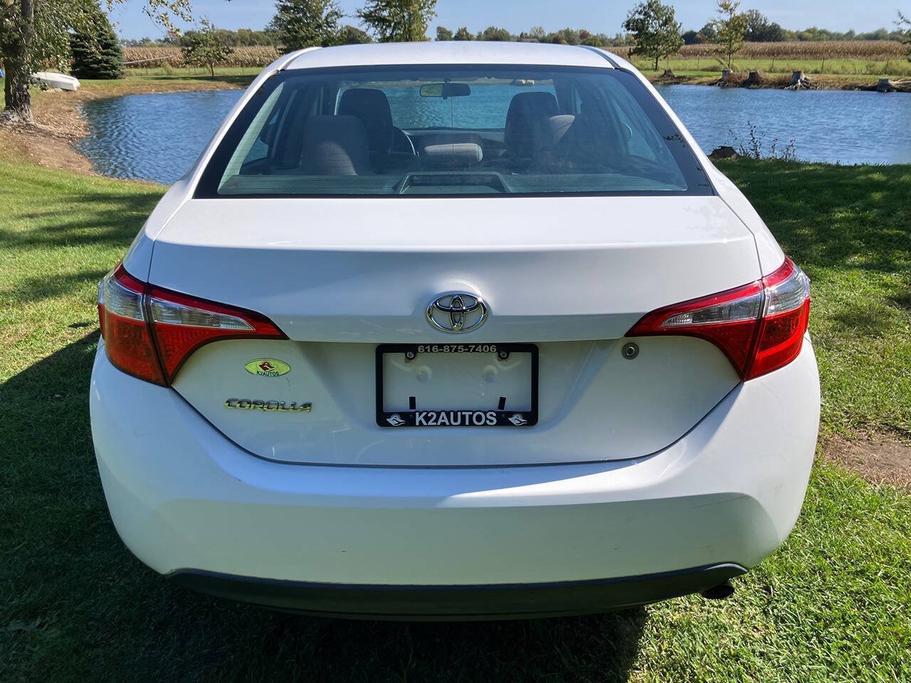 Used 2016 Toyota Corolla L FWD image 9