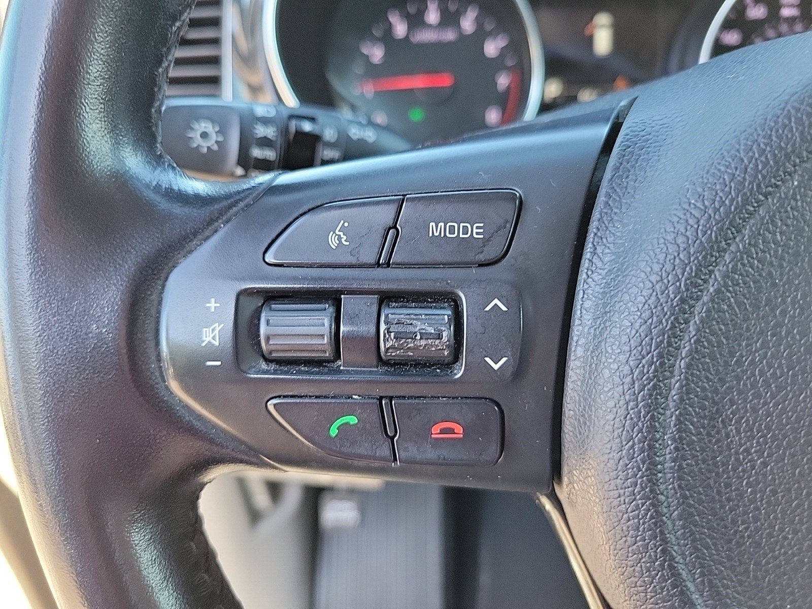 Used 2015 Kia Sedona EX w/ EX Premium Package image 17