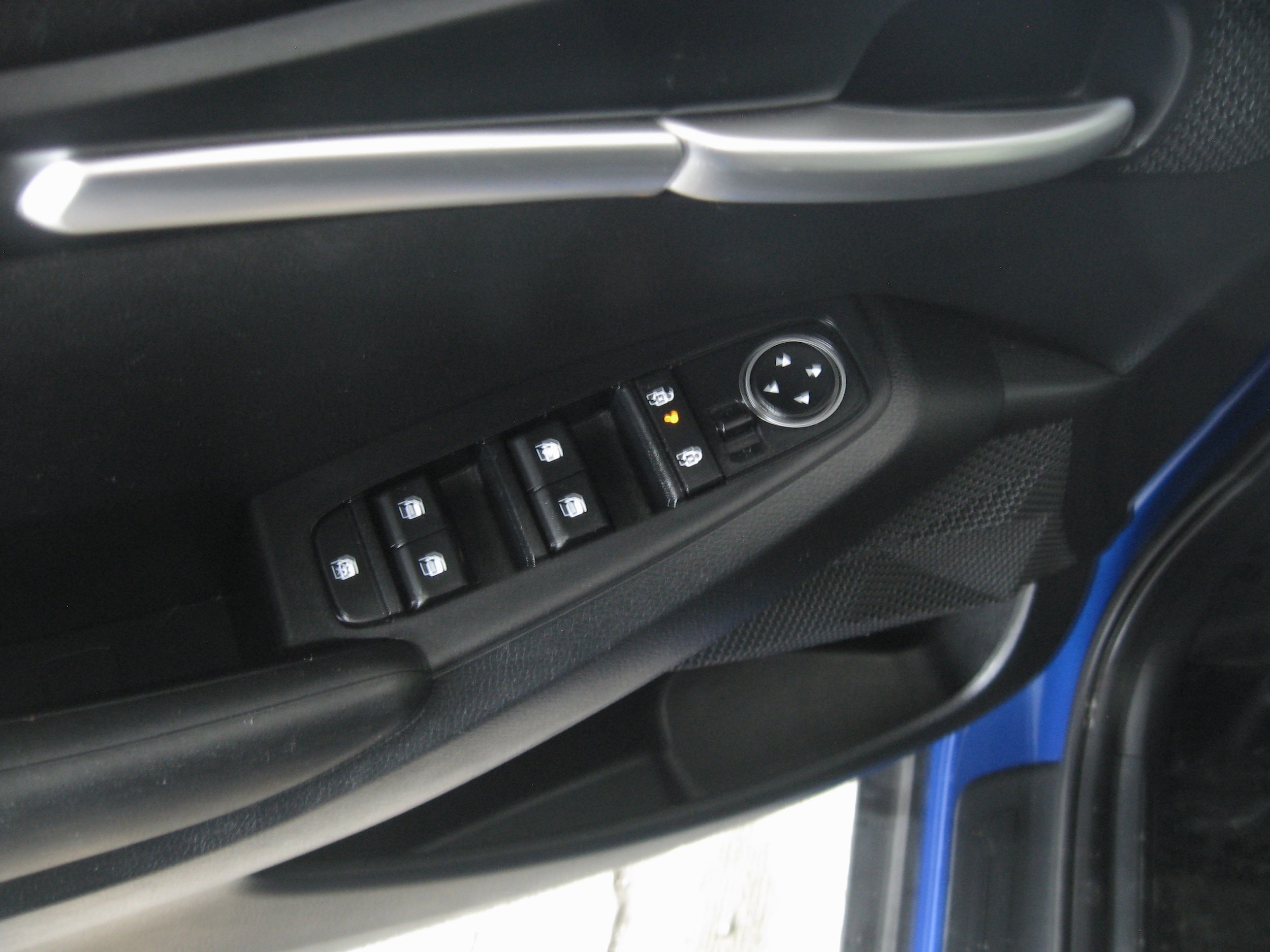 Used 2024 Kia Seltos LX AWD/4WD image 9