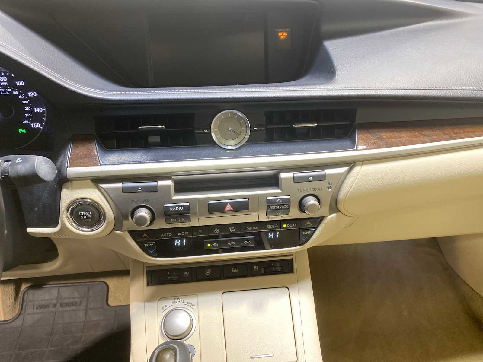 Used 2015 Lexus ES 350 image 16