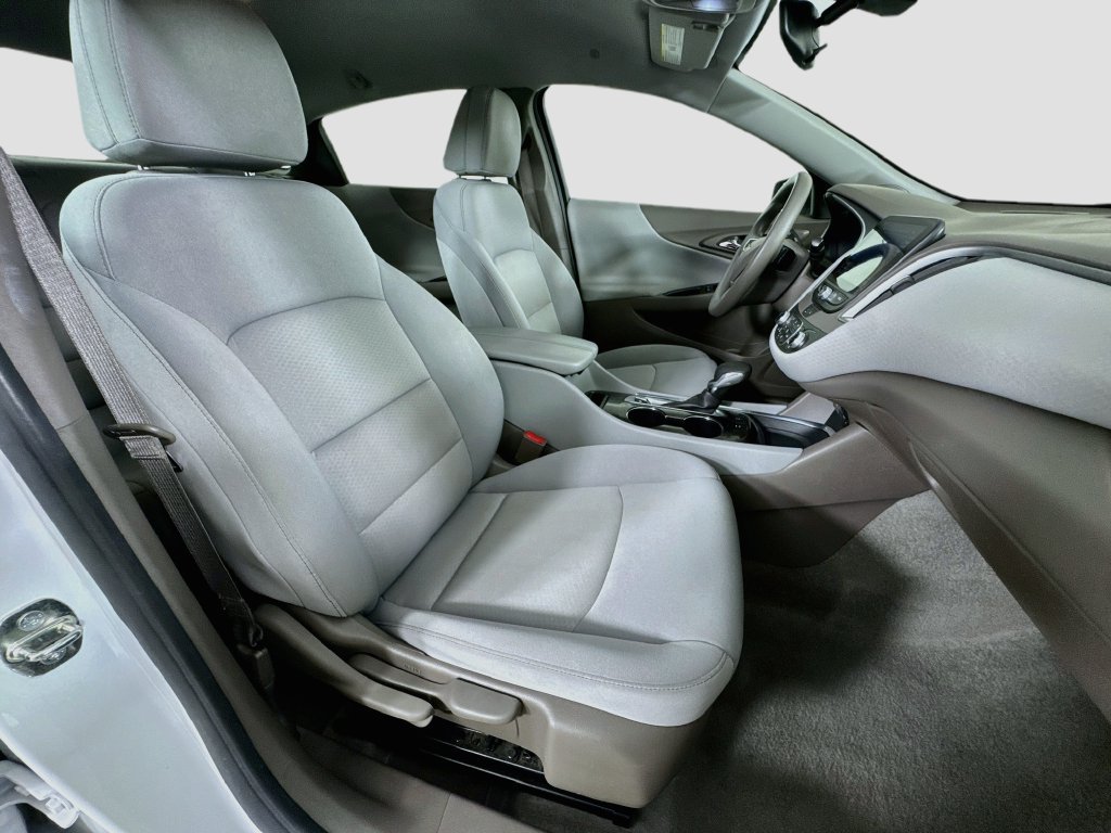 Used 2024 Chevrolet Malibu LT FWD image 27