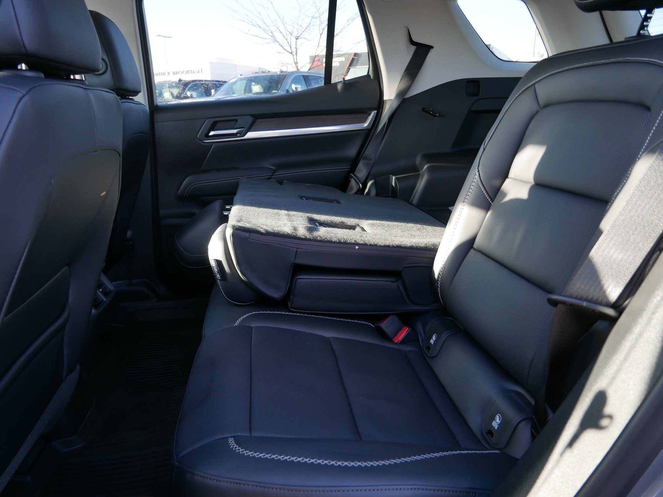New 2026 GMC Terrain Denali w/ LPO, Floor Liner Package image 5