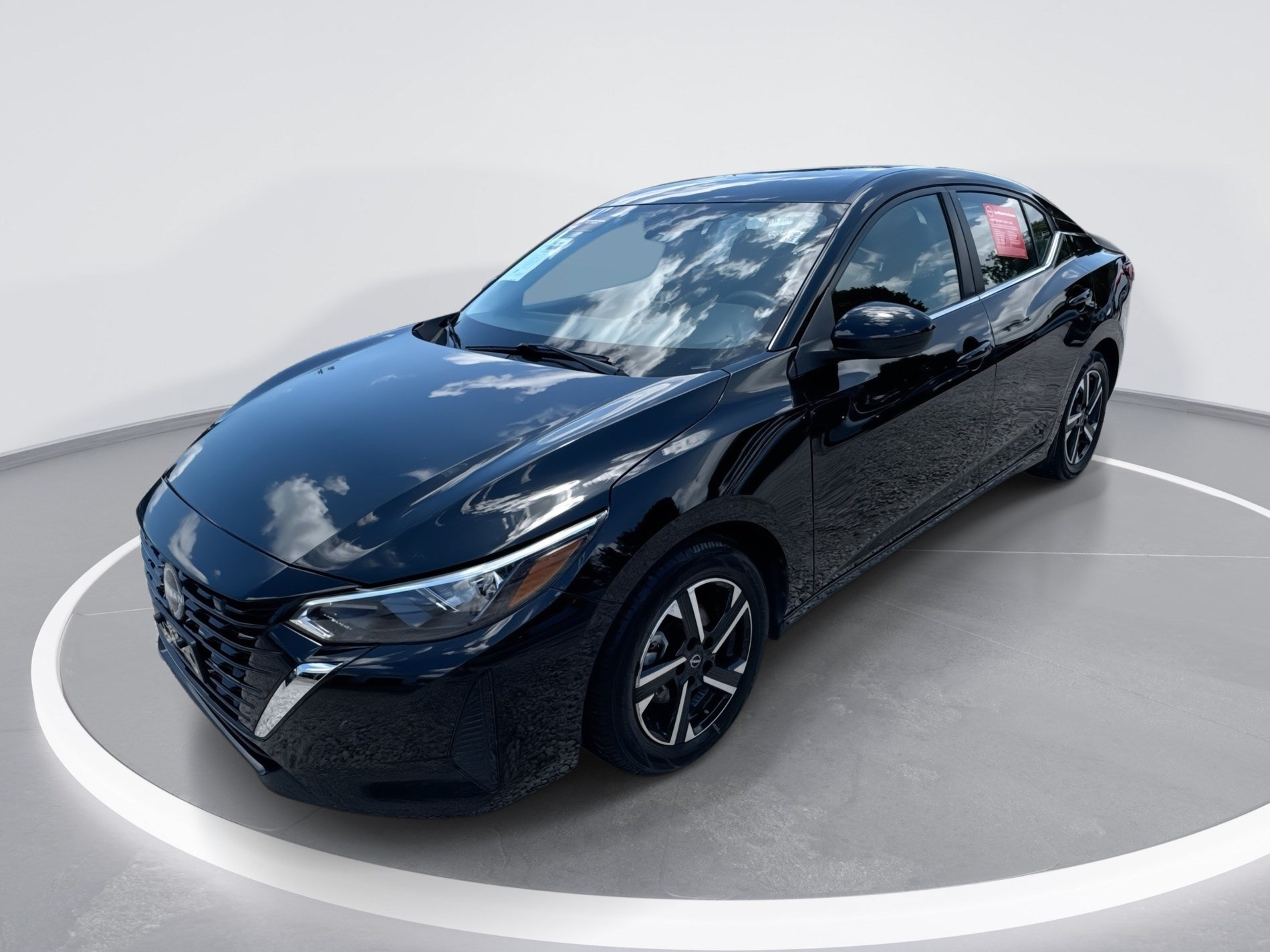 Used 2024 Nissan Sentra SV FWD image 2
