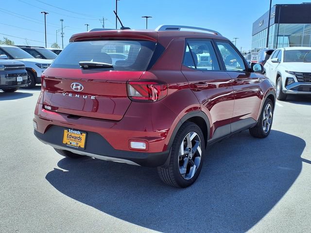 Certified 2025 Hyundai Venue SEL FWD image 8