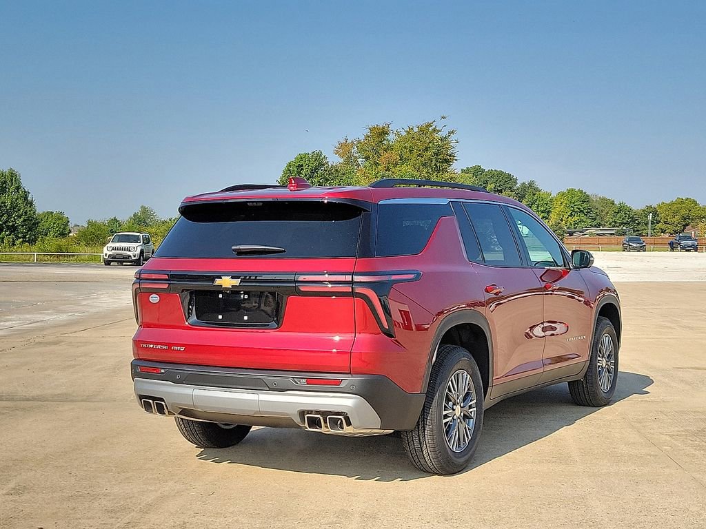New 2026 Chevrolet Traverse LT w/ Driver Confidence Package image 5