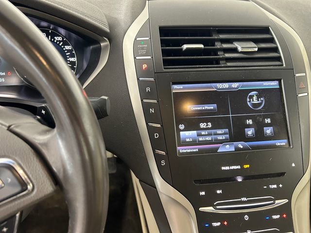 Used 2015 Lincoln MKZ w/ Equipment Group 101A Select FWD image 21