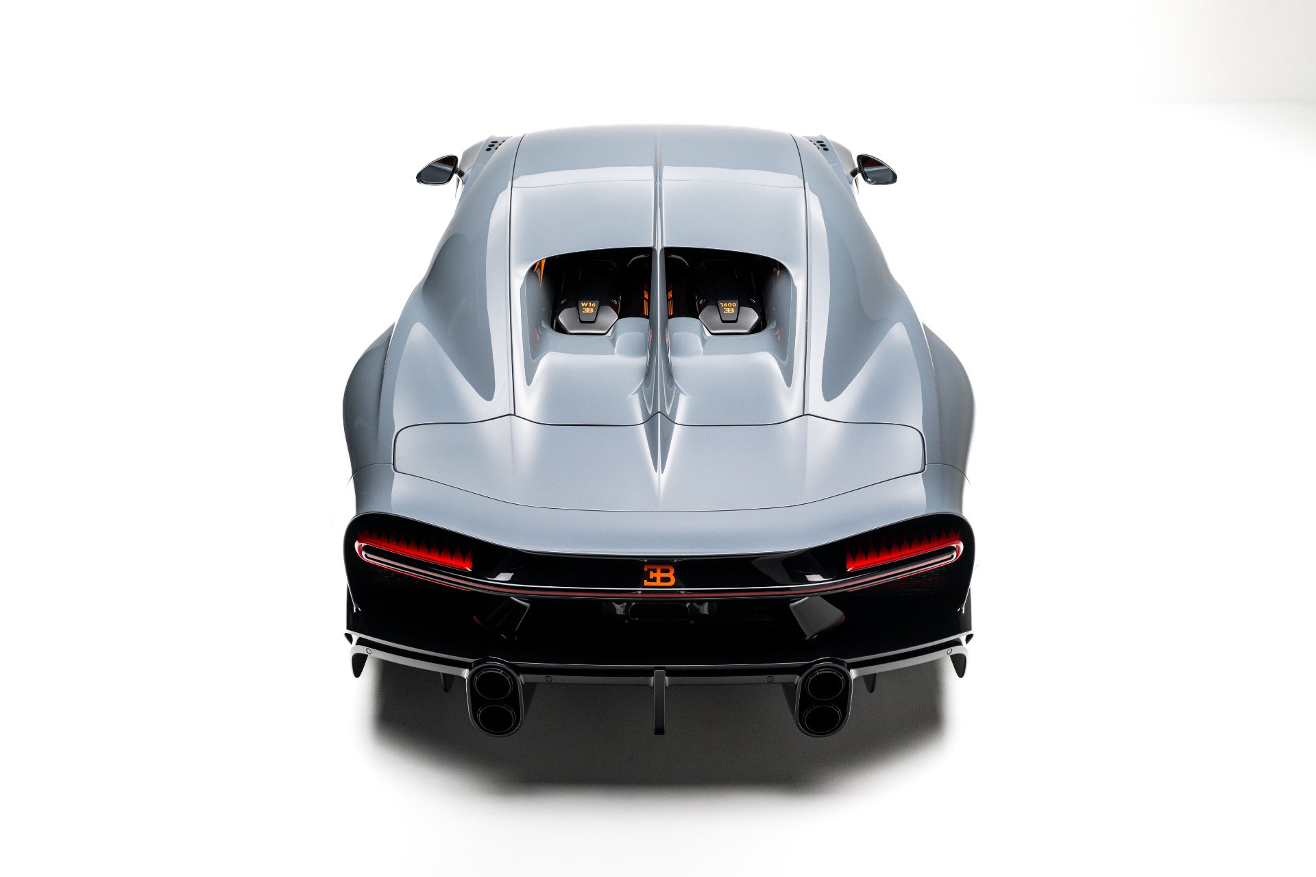 Used 2024 Bugatti Chiron Super Sport AWD/4WD image 4
