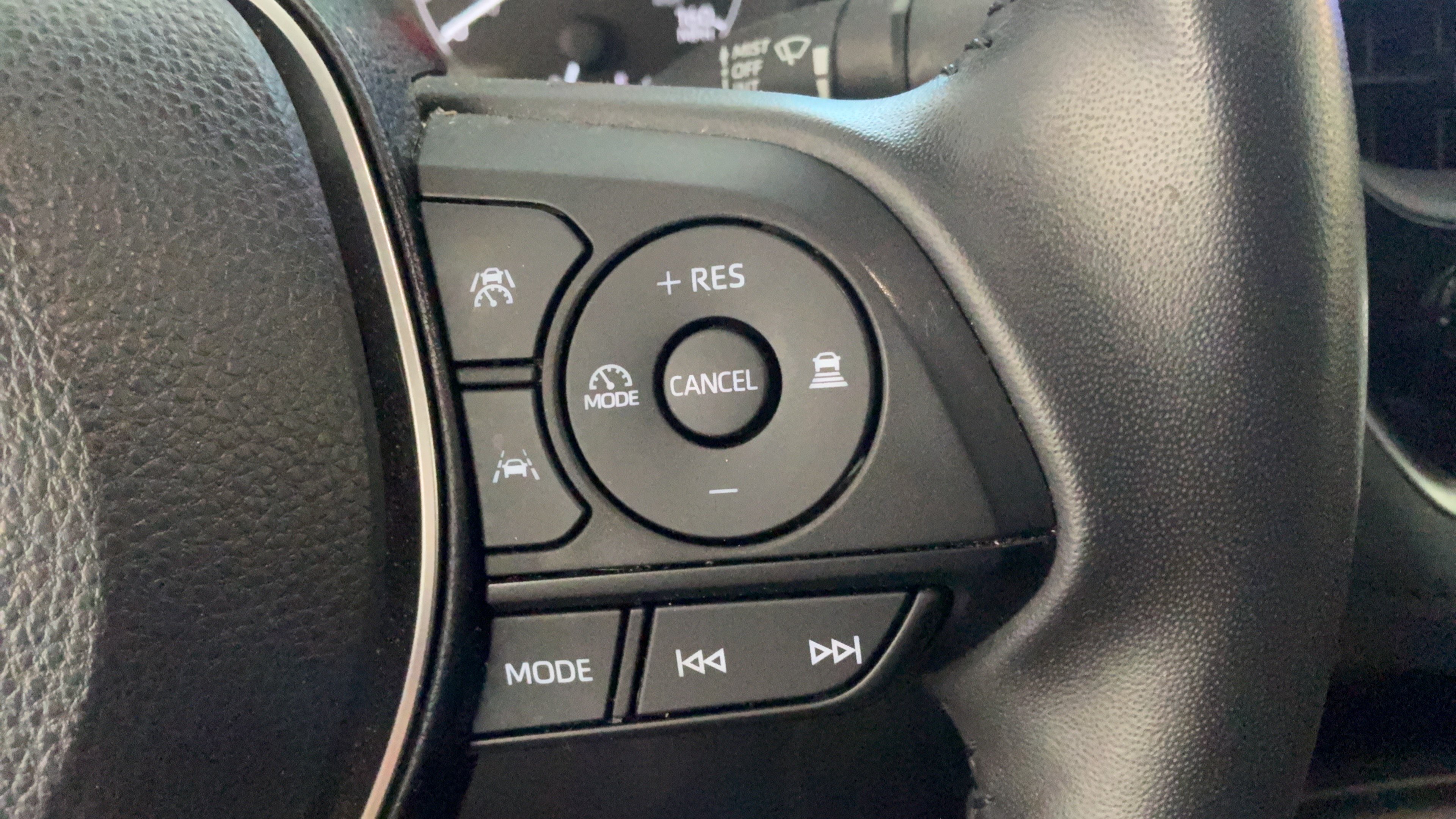 Used 2023 Toyota Corolla SE FWD image 16