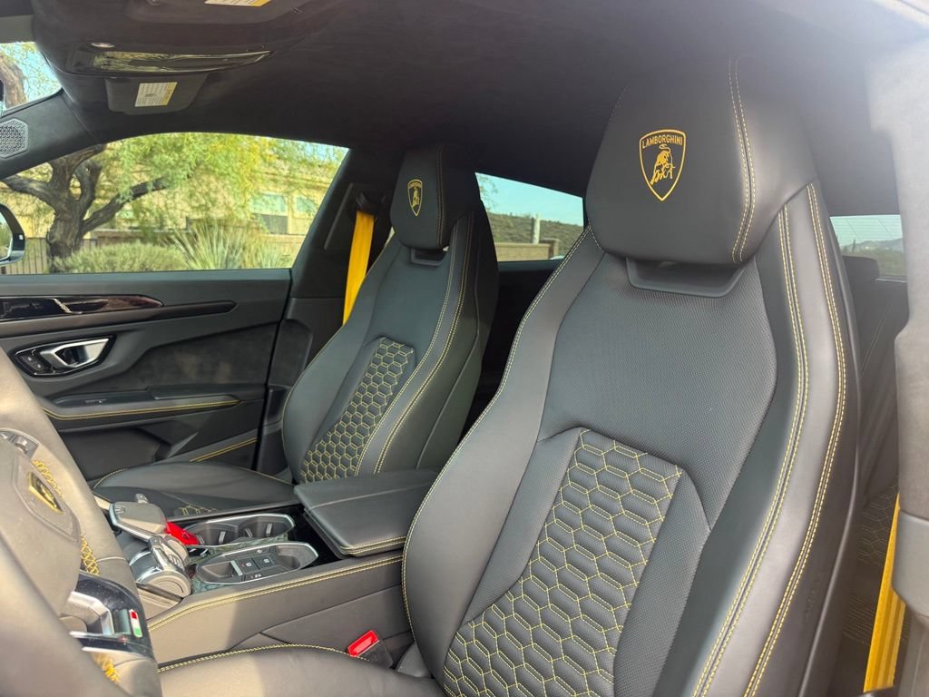 Used 2023 Lamborghini Urus S AWD/4WD image 15