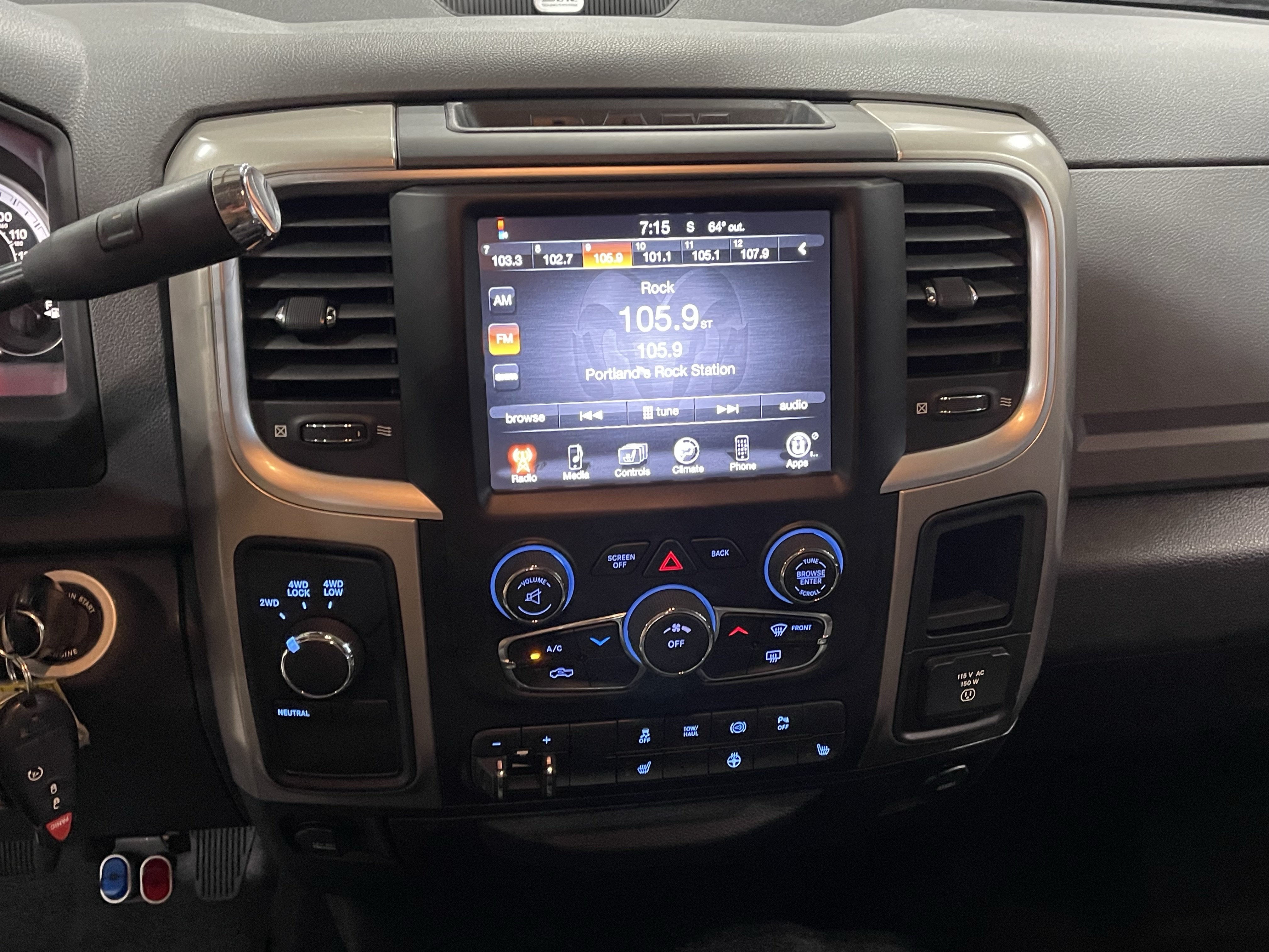 Used 2013 RAM 3500 Big Horn AWD/4WD image 23