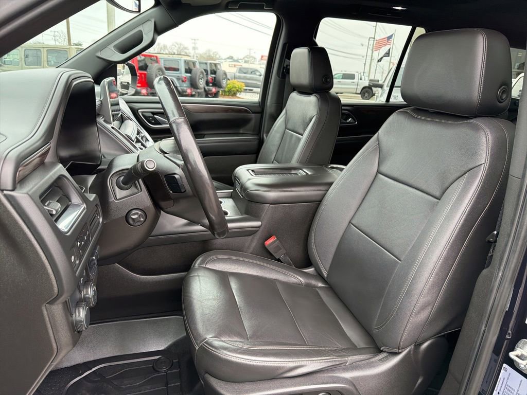 Used 2021 Chevrolet Tahoe LT w/ LT Signature Package image 36