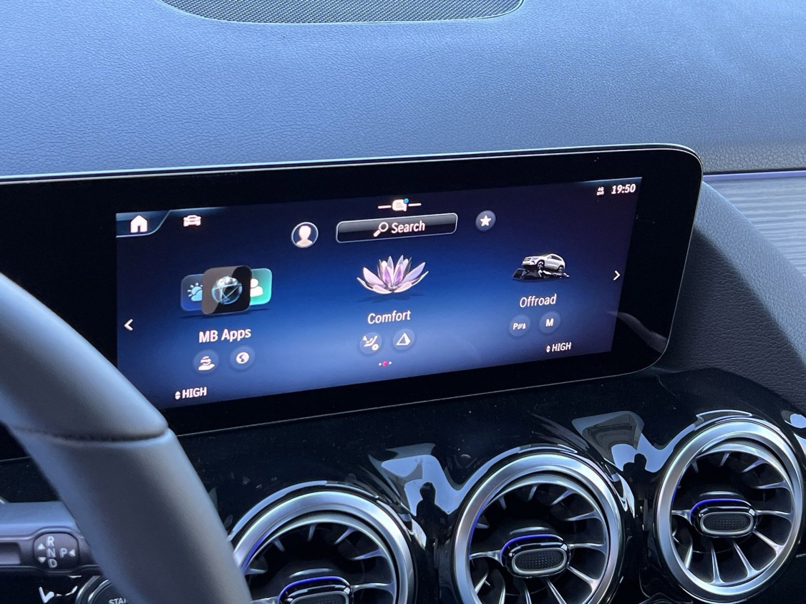 New 2026 Mercedes-Benz GLA 250 4MATIC image 18