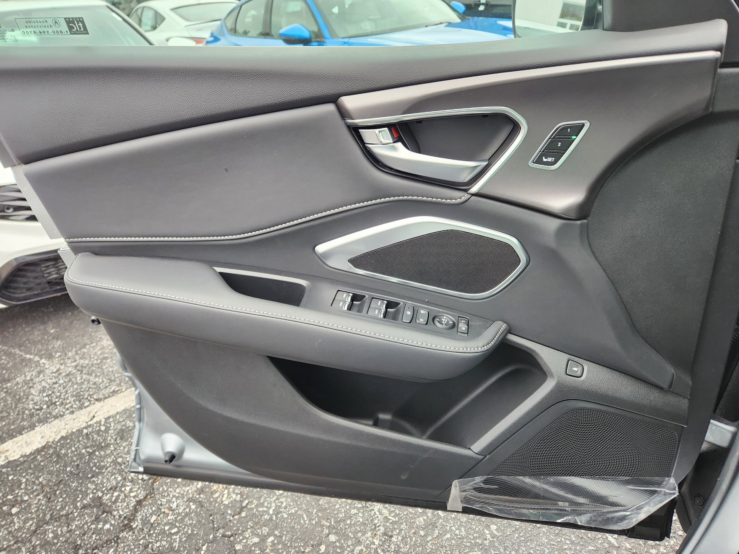 New 2025 Acura RDX SH-AWD image 16